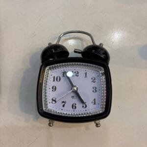 Relógio despertador Ferro pequeno 2015