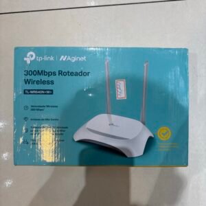 ROTEADOR COM 2 ANTENAS  069