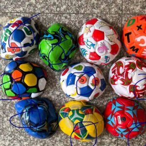01 BOLA FUTEBOL  Pequeno
